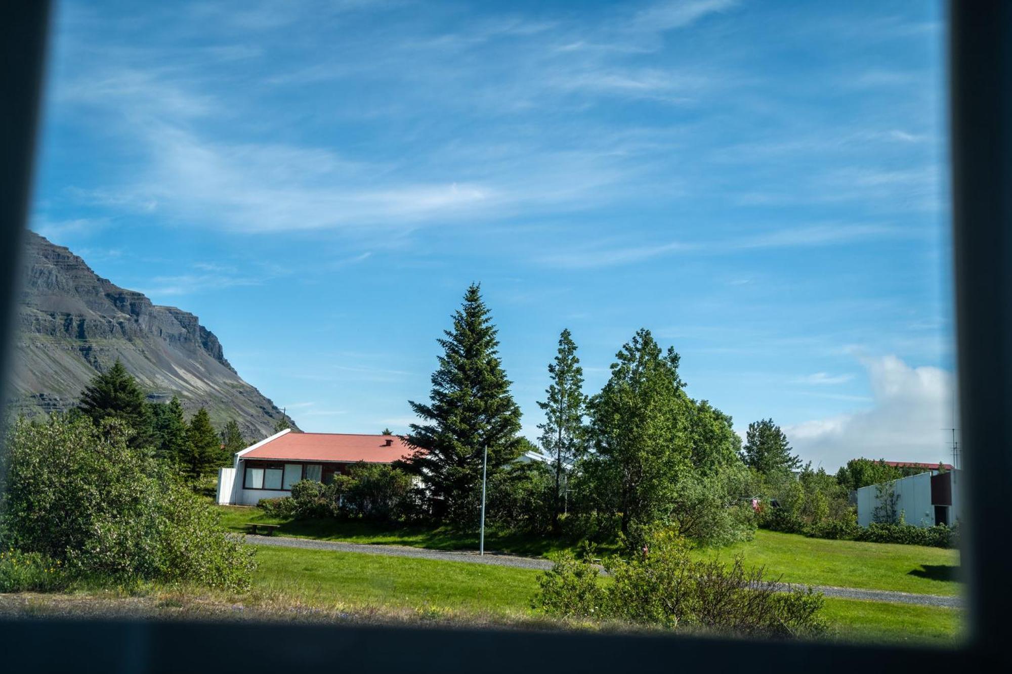 Hotel Breiddalsvik Екстер'єр фото